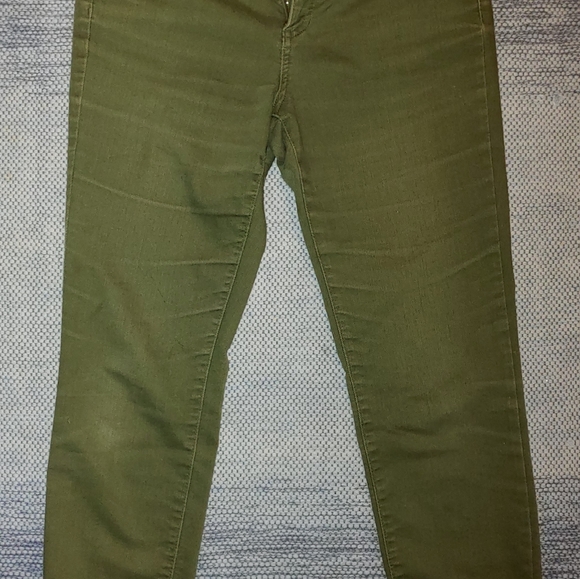 Womens Used Joe Fresh 30 Olive Green Classic Slim Style Denims - Picture 4 of 4